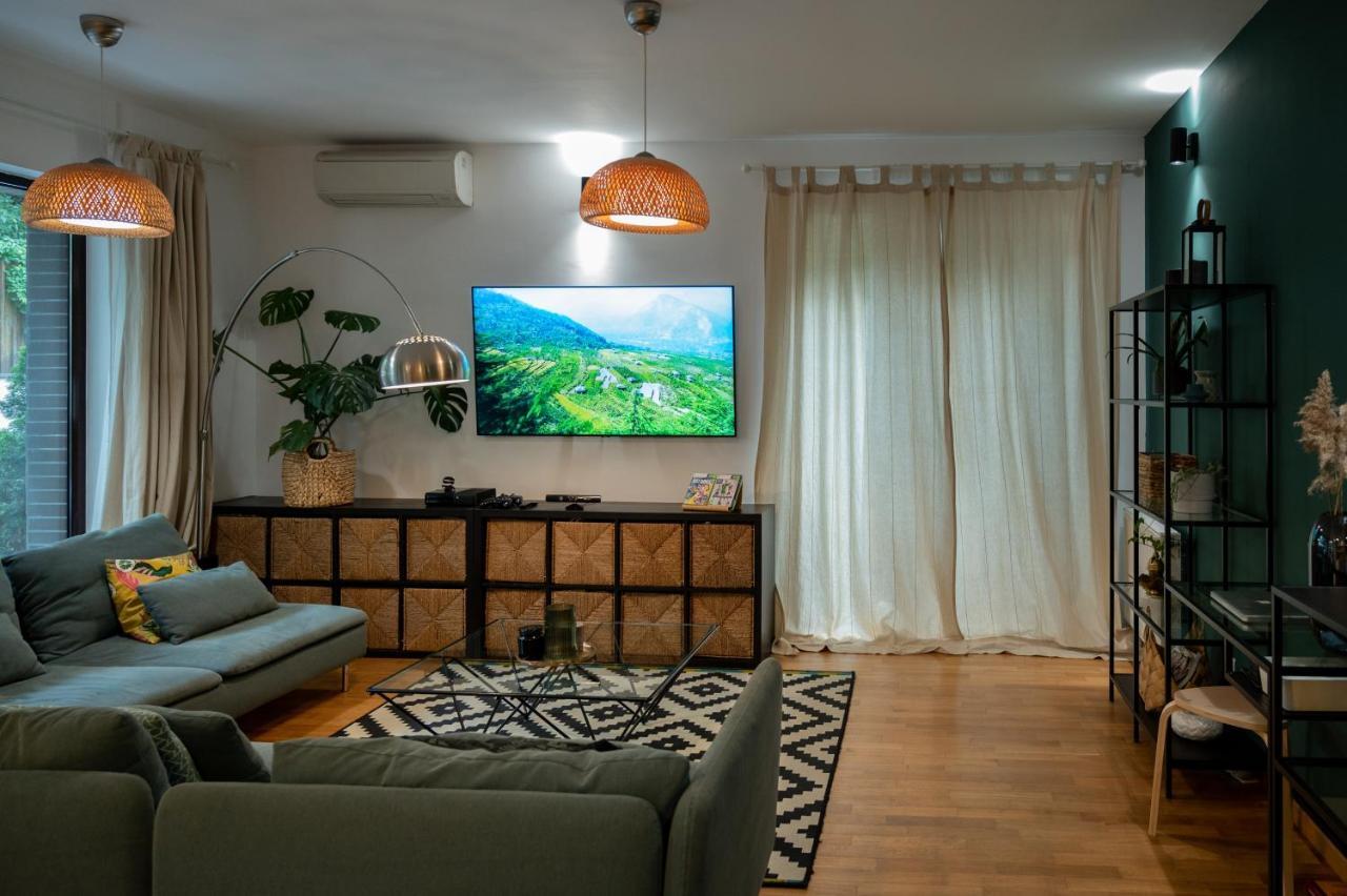 Green Corner Apartment Bucureşti Ngoại thất bức ảnh