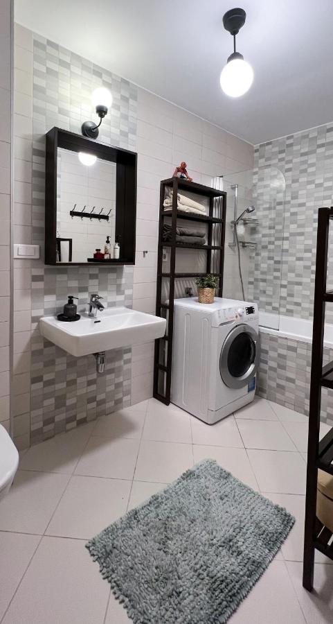 Green Corner Apartment Bucureşti Ngoại thất bức ảnh