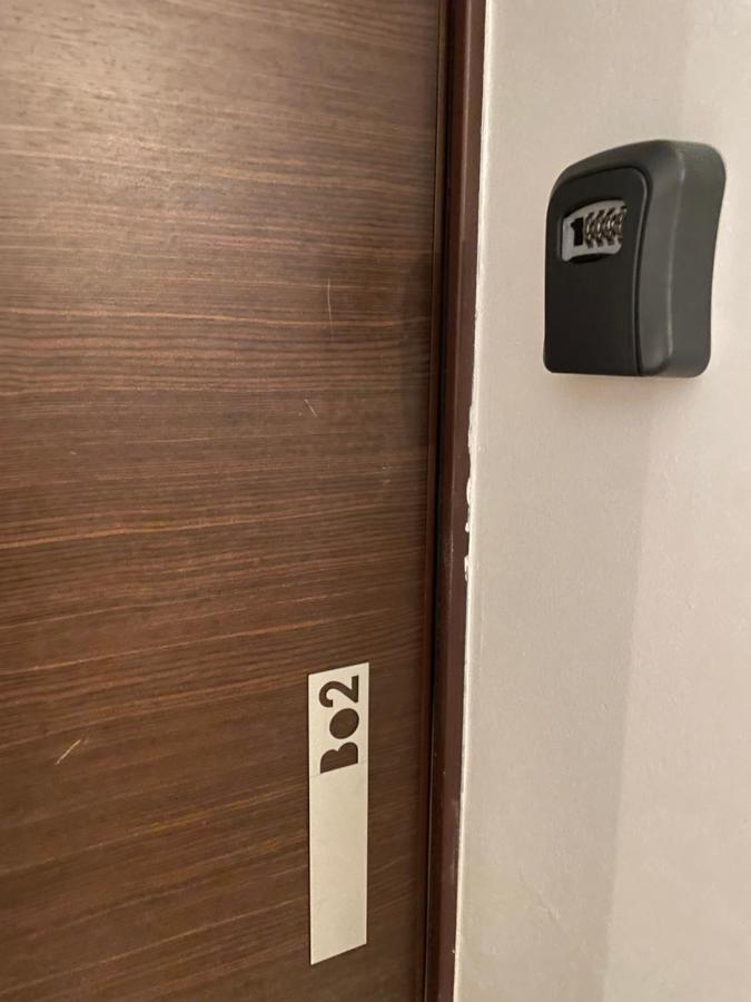 Green Corner Apartment Bucureşti Ngoại thất bức ảnh